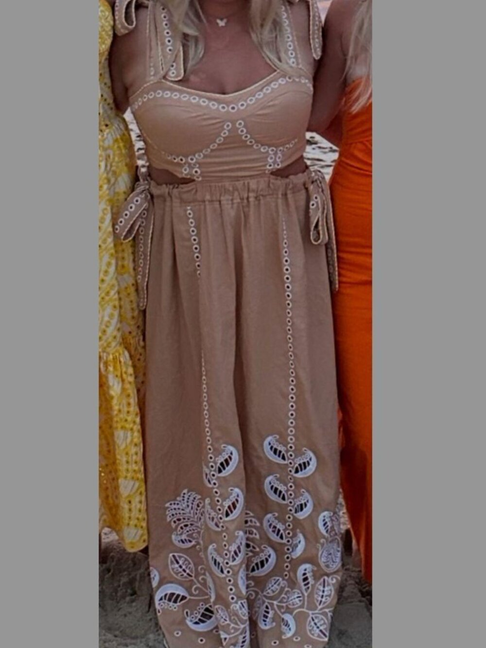 Farm Rio Eyelet Pattern Midi-Dress/sand richilieu sleeveless midi dress - Picture 4 of 5